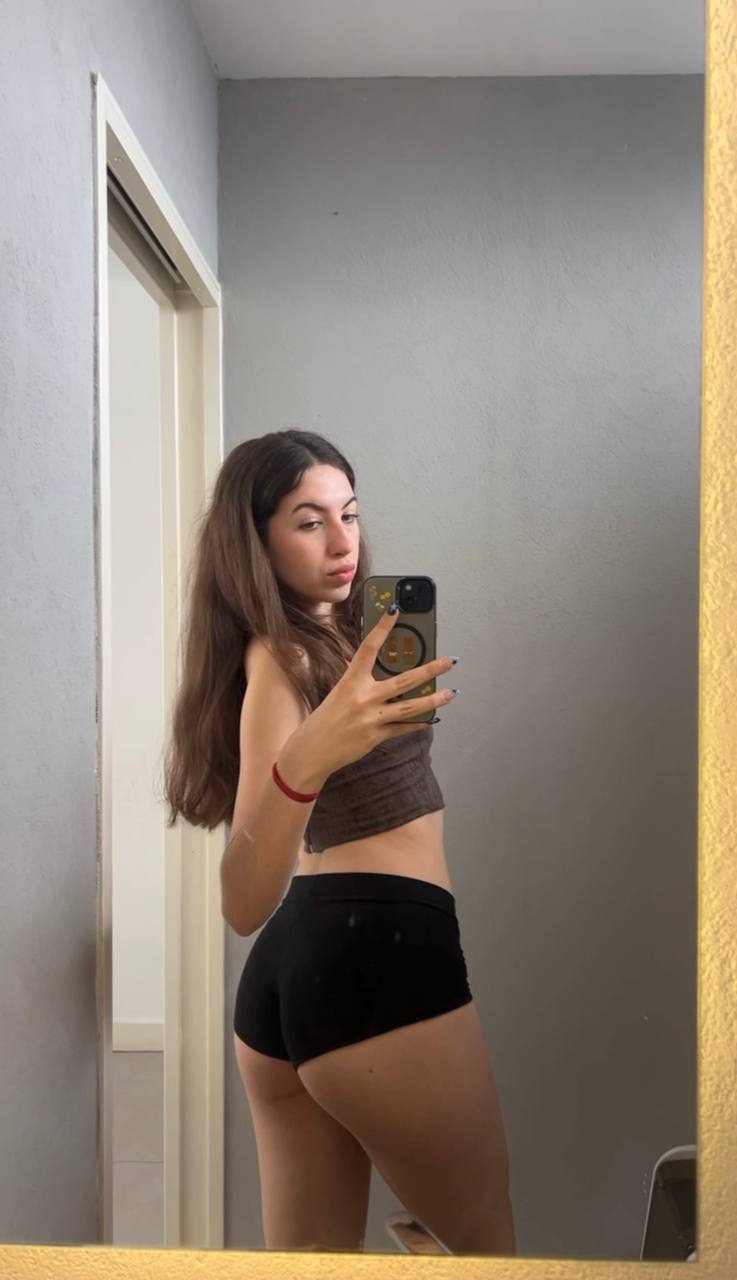 Amber in her underwear in Chifeng