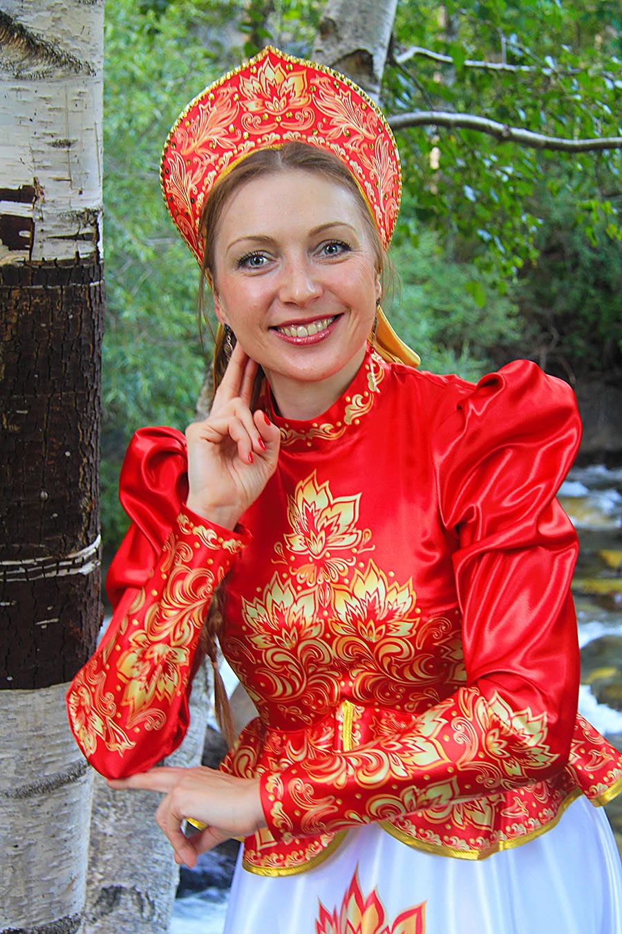 Women in Slavic costumes in Chifeng