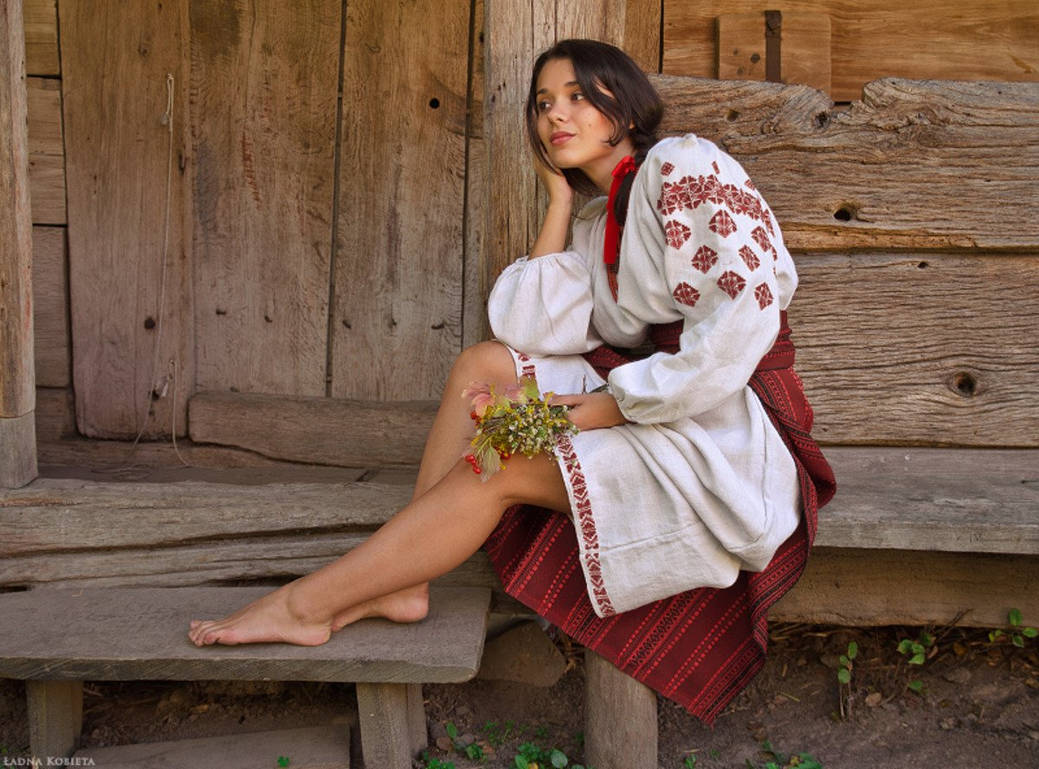 Women in Slavic costumes in Chifeng